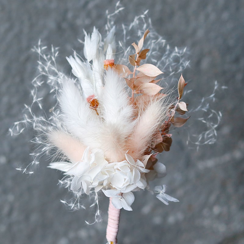 Experience the timeless beauty of our handmade dried flower bouquet boutonniere corsage, a heartfelt symbol of enduring love and natural elegance.