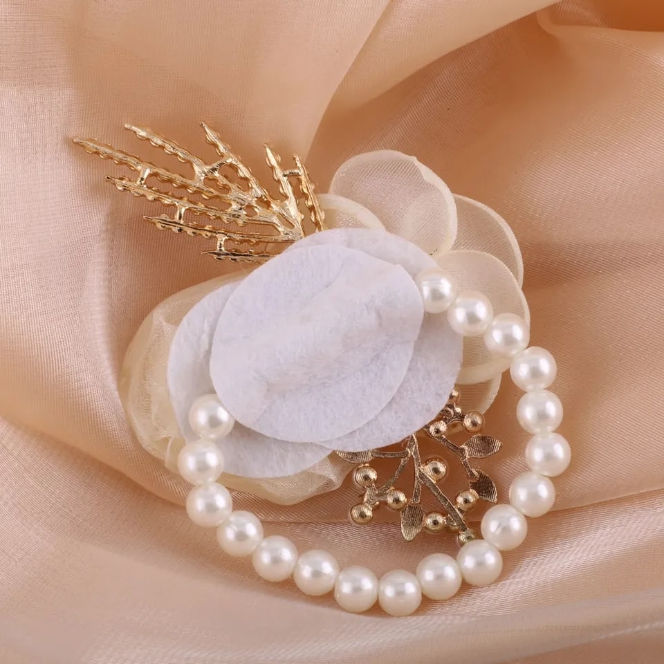 Radiant Ivory Rose Rhinestone Pearls Corsage, exuding sophistication and charm. Let its delicate allure light up your special moments.