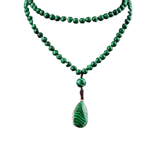 Eye-catching green necklace with pendant and malachite stone beads